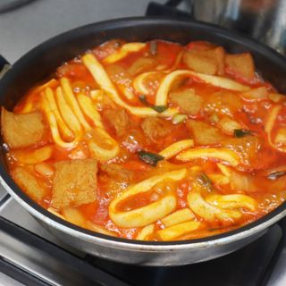 추억의 국민학교 떡볶이 국떡 뉴트로 5종 — 5점을 준 리뷰어가 2021년 11월 올린 사용 사진