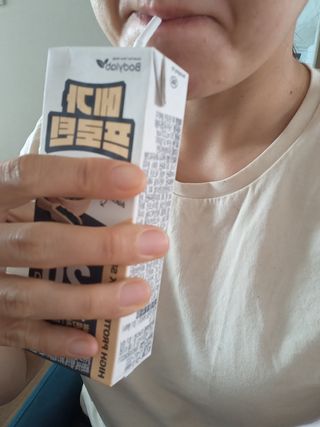 바디랩 프로틴음료 단백질쉐이크 메가프로틴 — 5점을 준 리뷰어가 2022년 4월 올린 사용 사진