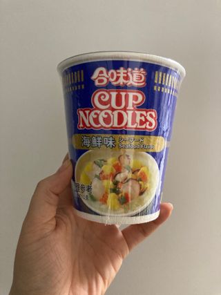 NISSIN 닛신 컵누들  4종 - 씨푸드오리지날, 씨푸드 스파이시, 씨푸드 커리, 씨푸드 XO소스 — 5점을 준 리뷰어가 2022년 11월 올린 사용 사진