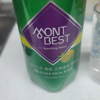 몽베스트 Montbest with Sparkling water Lemon OR Lime 20병(랜덤) — 5점을 준 리뷰어가 2022년 8월 올린 사용 사진