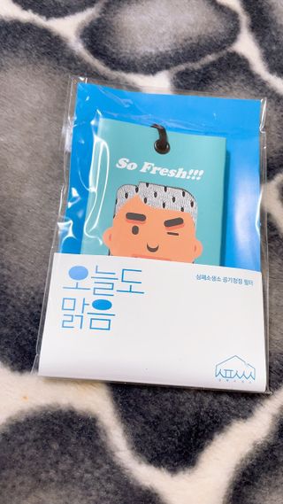 심폐소생소 [오늘도맑음] 차량용 악세사리 공기청정필터 이태리산 자동차용품 내부꾸미기 — 4점을 준 리뷰어가 2021년 12월 올린 사용 사진