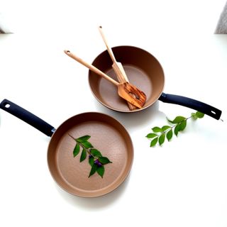 모멘토 마론 프라이팬 26cm 3종 (26cm팬/26cm웍팬/호환 스티머+돔뚜껑) — 5점을 준 리뷰어가 2022년 9월 올린 사용 사진