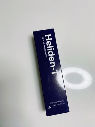 헬리덴티 더 플러스 치약 — 5점을 준 리뷰어가 2021년 3월 올린 사용 사진
