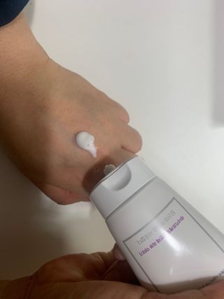 셀프 모이스처라이징 프로텍션 크림 셀프 모이스처라이징 프로텍션크림 — 5점을 준 리뷰어가 2022년 4월 올린 사용 사진