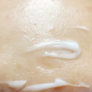 피지오겔 레드수딩 시카밸런스 크림 50ml — 5점을 준 리뷰어가 2022년 4월 올린 사용 사진