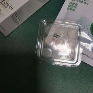 닥터플리너스 제트 큐어 크림 30ml + 제로 트러블 패치 9EA — 5점을 준 리뷰어가 2022년 4월 올린 사용 사진