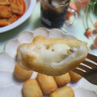 Dog&Ball 독앤볼 [Dog&Ball] 미니찹쌀볼도그 찹쌀치즈볼 — 5점을 준 리뷰어가 2021년 12월 올린 사용 사진