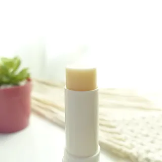 [사가수] 민감피부를 위한 진정 항산화 안티에이징, 더사가오브수 효혜윤 보태니컬 에너지 아이포올 스틱 — 5점을 준 리뷰어가 2023년 2월 올린 사용 사진