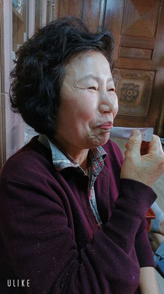 방방곳곳 청수체 콜라겐 — 4점을 준 리뷰어가 2022년 3월 올린 사용 사진