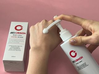 아토캐논(ATO CANNON) 아토캐논 고보습 바디로션 200ml — 5점을 준 리뷰어가 2022년 12월 올린 사용 사진