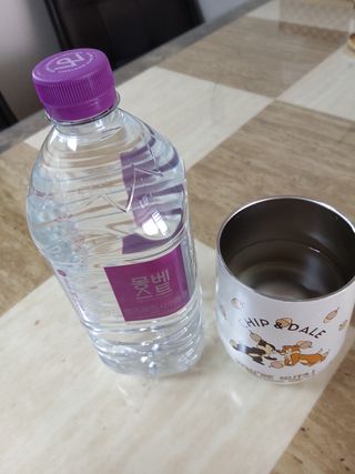 몽베스트 MONTBEST 1L 12입 — 5점을 준 리뷰어가 2022년 2월 올린 사용 사진