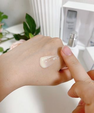 에이치투오랩 엑토마이드 G 퍼펙트 선세럼 — 5점을 준 리뷰어가 2023년 4월 올린 사용 사진