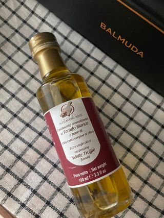 [딜리셔스코드] 타르투피 알레산드로 로시 트러플 소금 100g +트러플 오일 100ml set — 5점을 준 리뷰어가 2022년 6월 올린 사용 사진