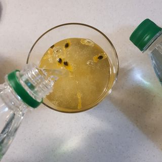 몽베스트 Montbest with Sparkling water Lemon OR Lime 20병(랜덤) — 5점을 준 리뷰어가 2021년 10월 올린 사용 사진