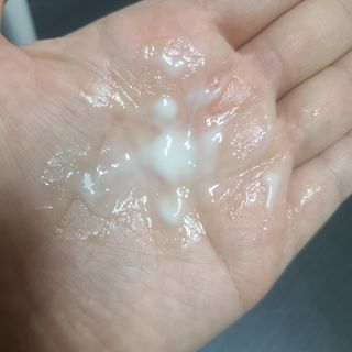 더사가오브수 [사가수] 효혜윤 보태니컬 에너지 에센스인로션 20ml /아이포올 스틱 3g — 5점을 준 리뷰어가 2023년 2월 올린 사용 사진
