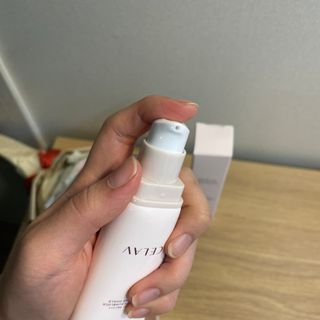 프리마인 선크림만 바꿨을 뿐인데 매일 물 2L챙겨먹고 기초케어 완벽하게 한 물빛피부 완성,셀라브UV프로텍터 — 5점을 준 리뷰어가 2023년 6월 올린 사용 사진