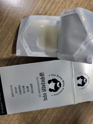 메디포스트 모비타 글루타치온 이지 필름형 30매 — 5점을 준 리뷰어가 2023년 1월 올린 사용 사진