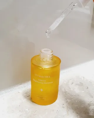 체르엠 스템앤셀 비타민 브라이트닝 에센스 30ml 1개 — 5점을 준 리뷰어가 2021년 9월 올린 사용 사진