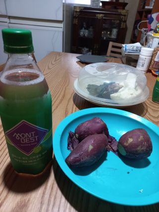 몽베스트 Montbest with Sparkling water Lime20병 — 5점을 준 리뷰어가 2021년 10월 올린 사용 사진
