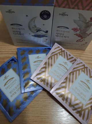 (주)쟈뎅 쟈뎅 클래스 핸드 드립 커피 10P 2종_디카페인 1종+랜덤 플레이버 1종 — 5점을 준 리뷰어가 2021년 4월 올린 사용 사진