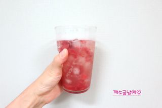 KOHL 앤베리 홈카페 500g 딸기콩포트 — 5점을 준 리뷰어가 2021년 8월 올린 사용 사진