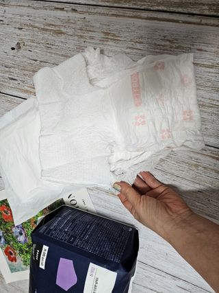N[템포 ] 패드 내추럴 순면 입는 오버나이트 5P * 2개 — 4.5점을 준 리뷰어가 2024년 3월 올린 사용 사진