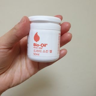 바이오오일 [바이오-오일] 드라이 스킨 젤 100ml — 5점을 준 리뷰어가 2021년 6월 올린 사용 사진