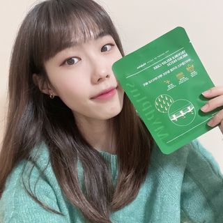 마이디플러스 트러블 릴리프 케어 마이크로 패치 1박스 2매 — 4점을 준 리뷰어가 2021년 11월 올린 사용 사진