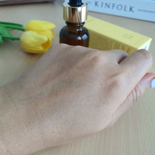 스킨큐어 산다화 비타민c 화이트닝 에센스 30ml — 5점을 준 리뷰어가 2021년 7월 올린 사용 사진
