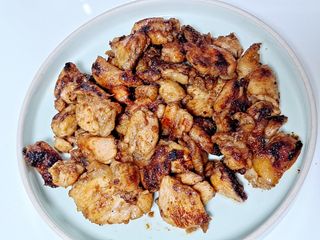 (주)마니커 마니커 닭고기 덧살구이 2종(올리브소금&핫칠리) [냉동 500g] — 5점을 준 리뷰어가 2022년 12월 올린 사용 사진