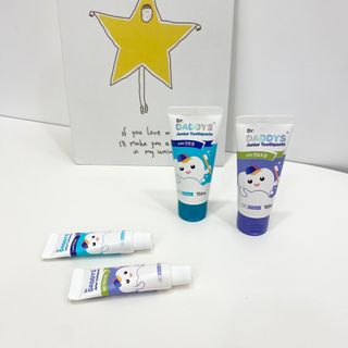 닥터데디스 안심불소 튼튼치약(청포도, 민트 중 택 1) 60g + 여행용 미니 치약 15g — 5점을 준 리뷰어가 2022년 9월 올린 사용 사진
