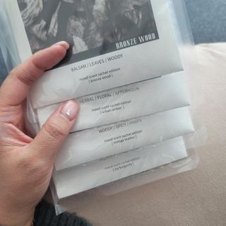 아로니카 무드센트 샤쉐 4P SET (18g*4) — 5점을 준 리뷰어가 2023년 3월 올린 사용 사진