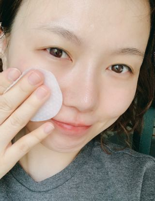 랑벨 비타 에너지 잡티 앰플 패드 65매 (투명하고 밝은 얼굴 광채패드) — 5점을 준 리뷰어가 2022년 4월 올린 사용 사진