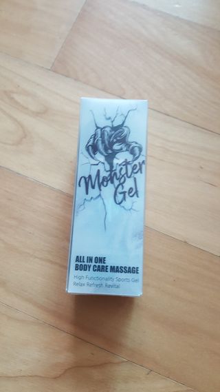 [바록스] 류현진 올인원 바디릴렉싱 몬스터겔 50ml — 5점을 준 리뷰어가 2021년 3월 올린 사용 사진