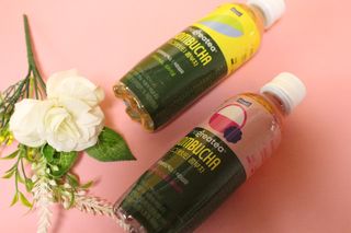 더그레잇티 콤부차 300ml *12개입 (오리지널 6개+베리리치 6개) — 4.5점을 준 리뷰어가 2022년 7월 올린 사용 사진