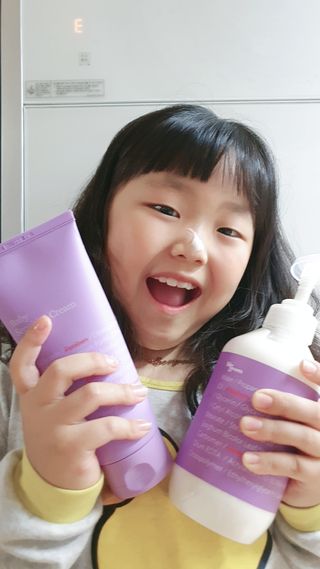 빅그린 베이비라인 3종세트 - 샴푸앤바디워시500ml,올인원로션500ml,바디크림170ml — 5점을 준 리뷰어가 2022년 11월 올린 사용 사진