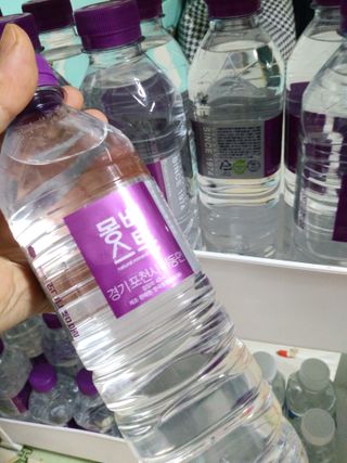 몽베스트 [MONTBEST]위드어스 500mL 20병 — 4.5점을 준 리뷰어가 2024년 2월 올린 사용 사진