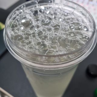 몽베스트 Montbest with Sparkling water Plain 20병 — 5점을 준 리뷰어가 2022년 7월 올린 사용 사진