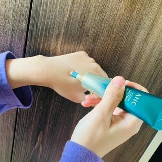 [NEW 탄력유턴 아이크림] AHC 유스 래스팅 리얼 아이크림 포 페이스 — 5점을 준 리뷰어가 2021년 2월 올린 사용 사진