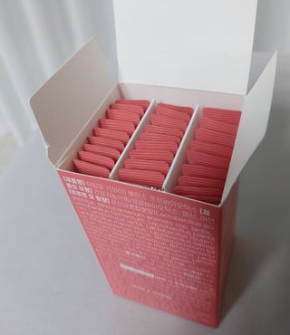 아임오 Y와이 밸런스 프로바이오틱스 30포 — 5점을 준 리뷰어가 2021년 11월 올린 사용 사진