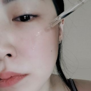 스킨큐어 산다화 비타민c 화이트닝 에센스 30ml — 5점을 준 리뷰어가 2021년 7월 올린 사용 사진