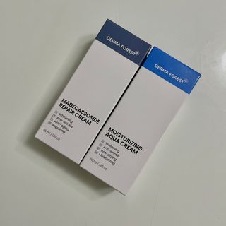 더마포레스트 마데카소사이드 리페어 크림,  모이스처라이징 아쿠아크림 — 5점을 준 리뷰어가 2021년 8월 올린 사용 사진