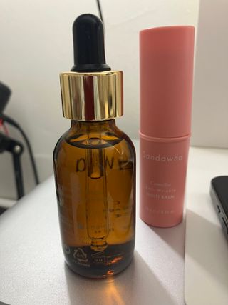 스킨큐어 산다화 비타민c 화이트닝 에센스 30ml — 5점을 준 리뷰어가 2024년 1월 올린 사용 사진