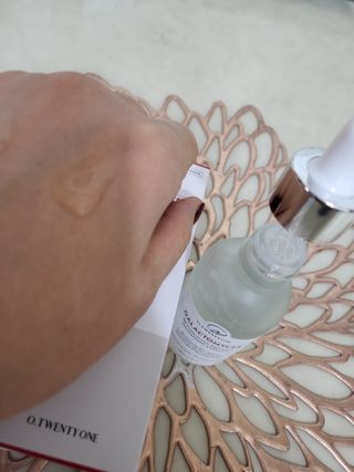 오투에니원 갈락토미세스 리바이탈라이징 프리미엄 화이트닝 에센스 50ml — 5점을 준 리뷰어가 2022년 12월 올린 사용 사진