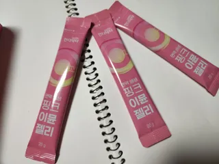 [인디닥터] 면역 생생 핑크 이뮨 젤리 — 4점을 준 리뷰어가 2022년 5월 올린 사용 사진