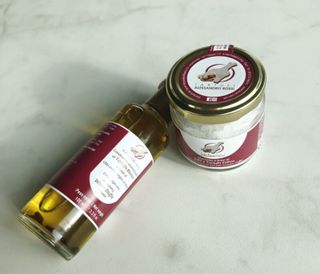 [딜리셔스코드] 타르투피 알레산드로 로시 트러플 소금 100g +트러플 오일 100ml set — 5점을 준 리뷰어가 2022년 4월 올린 사용 사진