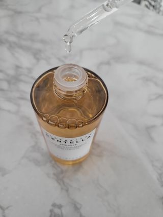 [스킨1004] 마다가스카르 센텔라 앰플 100ml — 5점을 준 리뷰어가 2024년 5월 올린 사용 사진