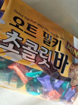 델리스 오트 밀키 초콜릿 바 — 4점을 준 리뷰어가 2023년 1월 올린 사용 사진
