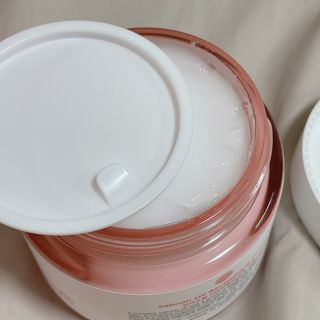 아이앤립 / EYENLIP 아이앤립 연어오일 리바이탈라이징 토너+앰플+크림 3종 세트 — 5점을 준 리뷰어가 2021년 8월 올린 사용 사진