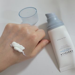 [스킨1004] 마다가스카르 센텔라 히알루-시카 워터핏 선세럼 50ml — 5점을 준 리뷰어가 2024년 5월 올린 사용 사진
